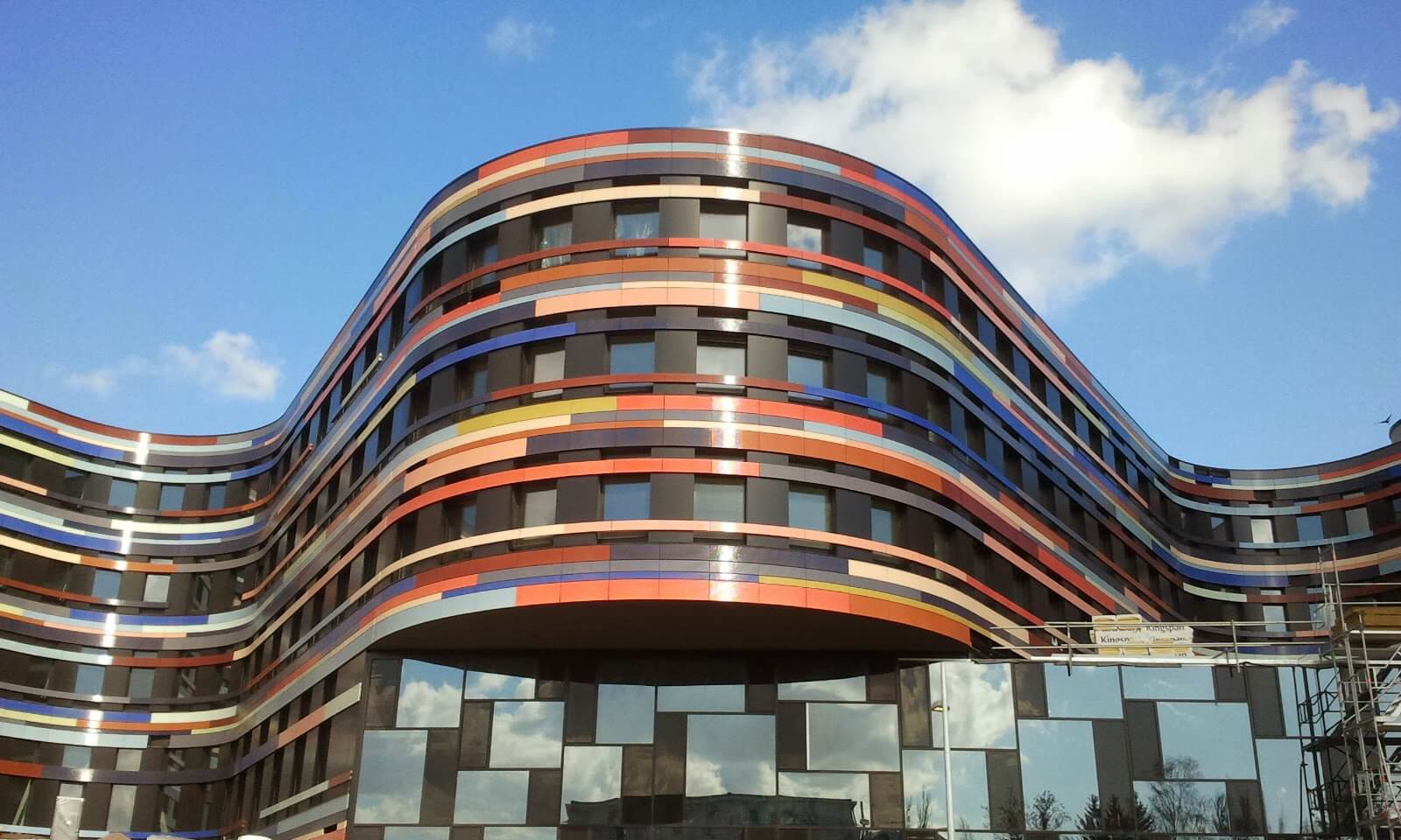 Gebäude der Behörde für Umwelt und Energie (BUE) in Hamburg-Wilhelmsburg Gebäude der Behörde für Umwelt und Energie (BUE) in Hamburg-Wilhelmsburg