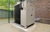 Luft-Wasser-Gas-Absorptions-Wärmepumpe Logatherm GWPL (Foto: Buderus)