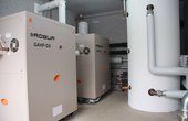 Bei gleichzeitiger Heizung und Kühlung wird keine zusätzliche Wärmequelle benötigt, was zu einer deutlichen Senkung der Investitions-und Betriebskosten führt. (Foto: Energieversorgung Oberhausen AG)