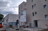 Die zwei viergeschossigen Neubauten in Göttingen-Weende werden mit Erdwärme-Wärmepumpe beheizt. (Foto: waermepumpe-regional.de)