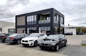 Autohaus Scheller fährt auf Wärmepumpentechnik ab (Foto: waermepumpe-regional.de)