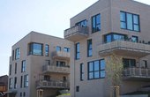 Das moderne Quartier Noorblick wird mit einem geothermisch gespeisten Nahwärmenetz und Wärmepumpen beheizt. (Foto: Genossenschaftliches Wohnungsunternehmen Eckernförde eG)