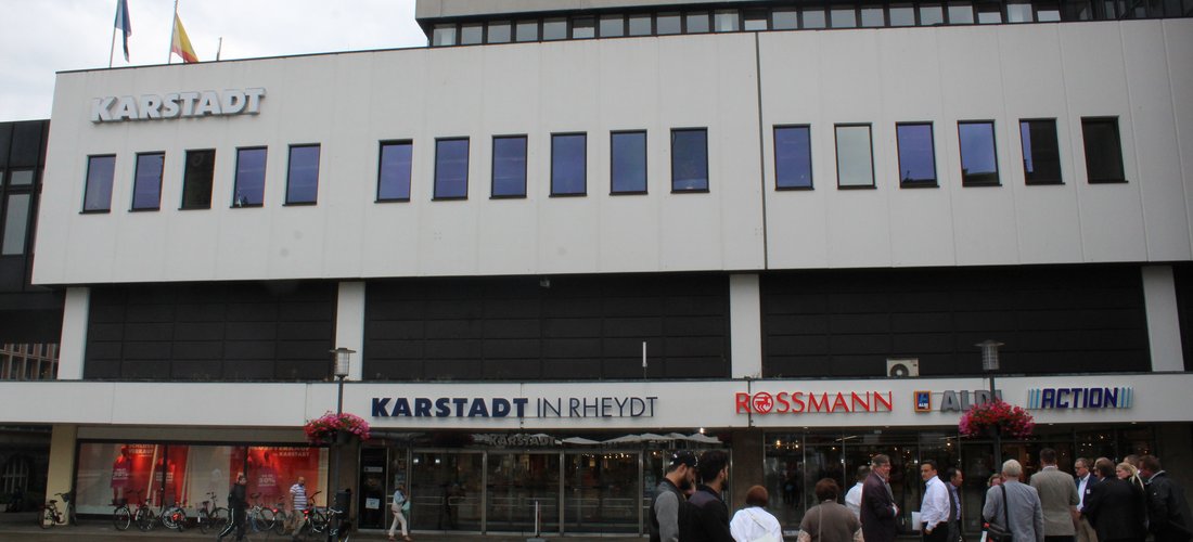 Das Karstadt-Gebäude in Mönchengladbach setzt seit 2017 auf Energie aus der Abluft. Foto: Bundesverband Wärmepumpe 