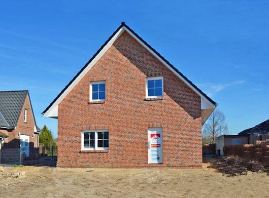 Das Landhaus in Rellingen ist mit einer Wärmepumpe ausgestattet. Foto: Roth Das Landhaus in Rellingen ist mit einer Wärmepumpe ausgestattet. Foto: Roth