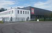 Bei Vorbach nutzt eine 107 kW Viessmann Wärmepumpe die Abwärme der Maschinen, um damit das Bürogebäude zu heizen. (Foto: Vorbach GmbH & Co.KG)
