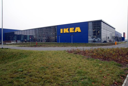 IKEA setzt mit seiner 46. Filiale in Deutschland erstmals auf die Nutzung von Abwasserwärme, die zum Beheizen und Kühlen des so genannten „Energiesparhauses“ in Berlin-Lichtenberg eingesetzt wird. (Quelle: IKEA Deutschland) IKEA setzt mit seiner 46. Filiale in Deutschland erstmals auf die Nutzung von Abwasserwärme, die zum Beheizen und Kühlen des so genannten „Energiesparhauses“ in Berlin-Lichtenberg eingesetzt wird. (Quelle: IKEA Deutschland)