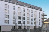 Mitten im Herzen der Stadt Heilbronn, in unmittelbarer Nähe zum Neckar, entsteht hochwertiger Wohnraum in zukunftsorientierter Passivhausbauweise. Die umliegenden Grünanlagen bieten viel Raum für junge Familien. (Bild: Unipor, München)
