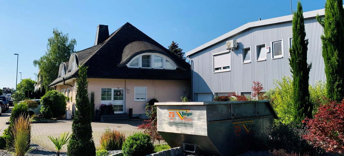 Die Stadtvilla der Familie Berger in Plankstadt wird mit vier Luft-Wasser Wärmepumpen beheizt. (Foto: © Ochs)