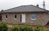 In Buchholz wird ein Bungalow von einer Wärmepumpe beheizt und gekühlt. Foto: Roth