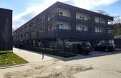 Das Atrium-Haus in der Otto-Brenner-Allee in Tenever in Bremen wird mit einer Gas-Wärmepumpe mit Eisspeicher beheizt. (Foto: waermepumpe-regional.de)