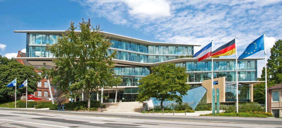 Das Haus der Wirtschaft in Kiel kühlt mit Erdwärme (Foto: IHK zu Kiel)