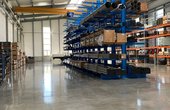 Blick in die Lagerhalle der Wimmi GmbH (Foto: © Raible)