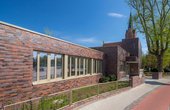 Das neue Kirchengemeindezentrum im Bremer Stadtteil Huchting wird seit Oktober 2019 mit einer Erdwärmeheizung beheizt. (Foto: Günter Dantz, St. Georg)