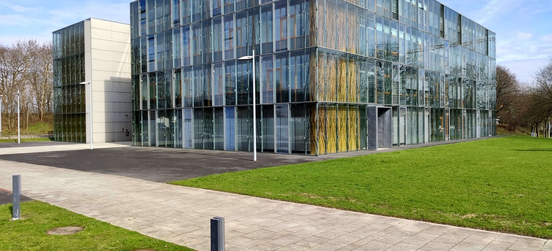 Das ehemalige ZET in Rendsburg heizt und kühlt mit Erdwärme-Wärmepumpe. (Foto: waermepumpe-regional.de)