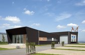 Das neue Gebäude ist die "Kleine Schwester" eines weiteren Musterhauses.  Foto: BAUFRITZ