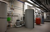 Zur Sicherung der Raumluftqualität und unter bauphysikalischen Aspekten wurde das Gebäude mit einer hocheffizienten Wärmerückgewinnung ausgestattet. Foto: BWP