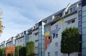 Die Stegerwaldsiedlung in Köln wurde im Jahr 1953 erbaut und seit 2008 schrittweise umfassend energetisch modernisiert. (Foto: EnergieAgentur.NRW)