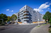 Vorderfassade Wohnkomplex Brehmestr in Berlin Pankow (Foto: geo-en)